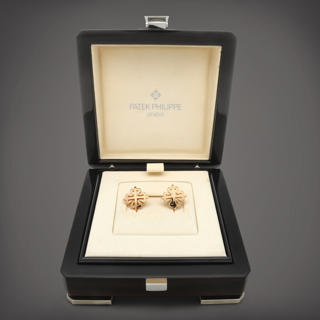 View full screen - View 1 of Lot 78. A pair of pink gold Calatrava cross cufflinks | Circa 2018.