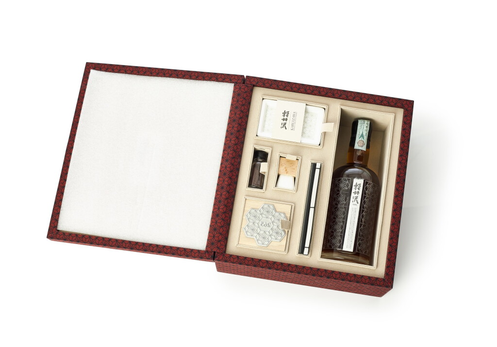 View full screen - View 1 of Lot 7660. 輕井澤Karuizawa Single Malt Whisky Aged 50 Years - Sherry Cask #2372 1965 (1 BT70).