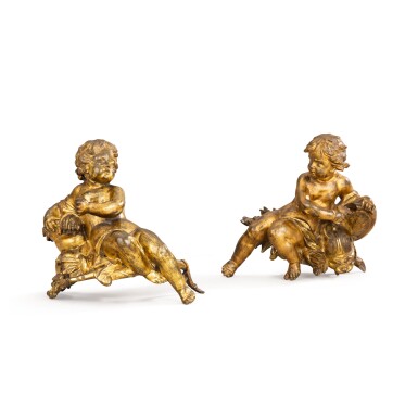 View full screen - View 1 of Lot 429. A pair of Louis varnished bronze statues, circa 1730 | Paire de statuettes en bronze verni d'époque Louis XV, vers 1730.