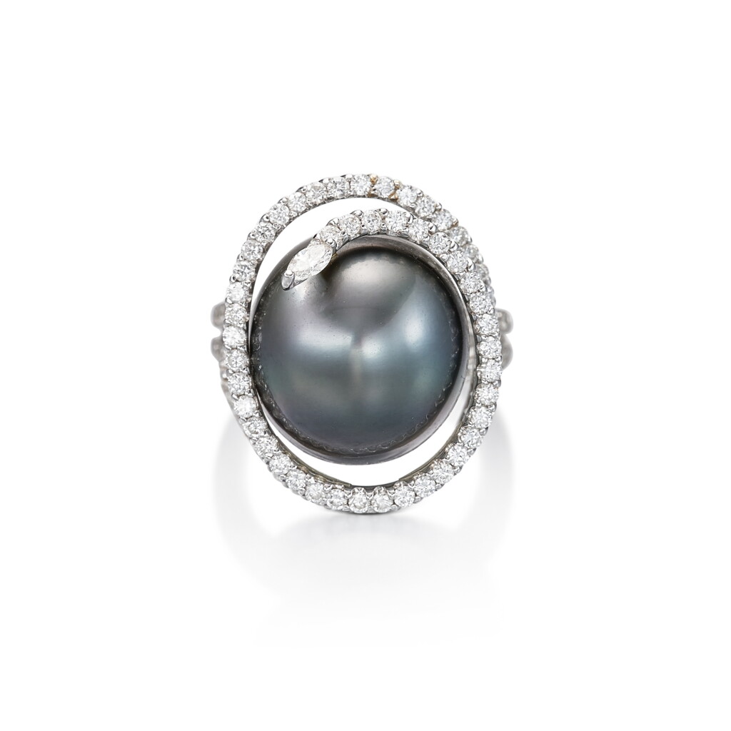 View full screen - View 1 of Lot 593. Cultured Pearl and Diamond Ring | 養殖珍珠 配 鑽石 戒指.