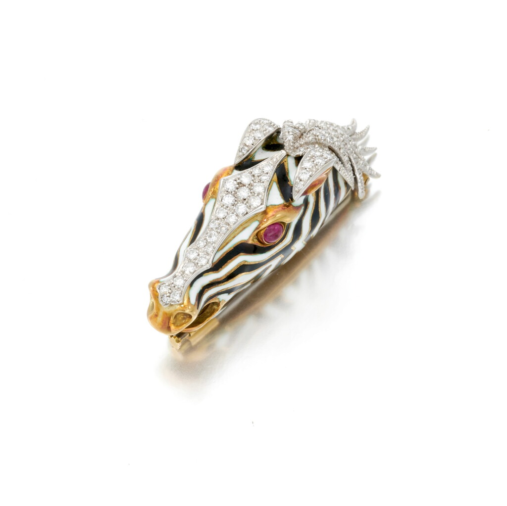 View full screen - View 1 of Lot 120. Enamel, diamond and ruby brooch (Spilla in smalto, diamanti e rubini).