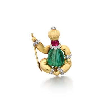 View full screen - View 1 of Lot 138. Weber | Emerald, ruby and diamond brooch, 1930s.