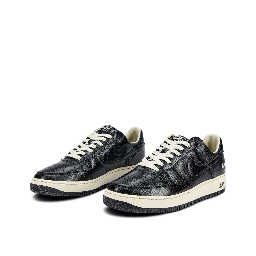 View full screen - View 1 of Lot 9012. Nike Air Force 1 Low HTM Fragment Friends & Family Black | US10.