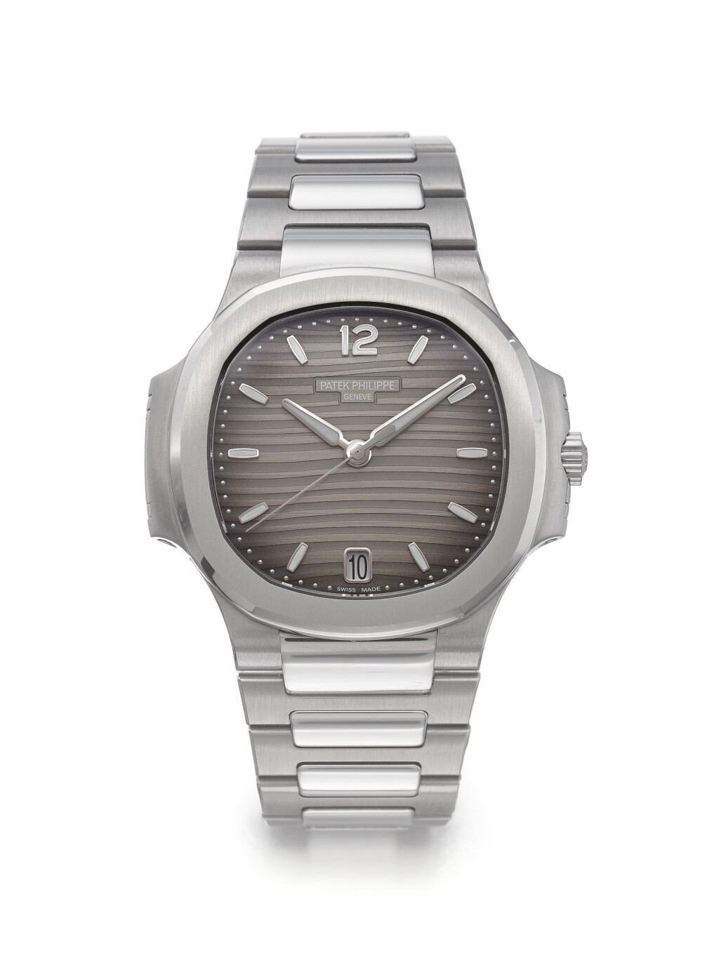 View full screen - View 1 of Lot 2. PATEK PHILIPPE | REF 7118 NAUTILUS, A STAINLESS STEEL AUTOMATIC WRISTWATCH WITH DATE AND BRACELET CIRCA 2019.