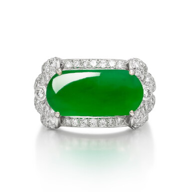 View full screen - View 1 of Lot 2815. Jadeite and Diamond Ring | 天然翡翠 配 鑽石 戒指.