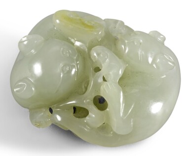 View full screen - View 1 of Lot 313. A WHITE JADE 'CAT' GROUP QING DYNASTY, 18TH/19TH CENTURY | 清十八/十九世紀 白玉雕喜慶耄耋把件.