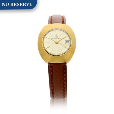 View full screen - View 1 of Lot 70. A YELLOW GOLD AUTOMATIC WRISTWATCH WITH DATE, CIRCA 1970.