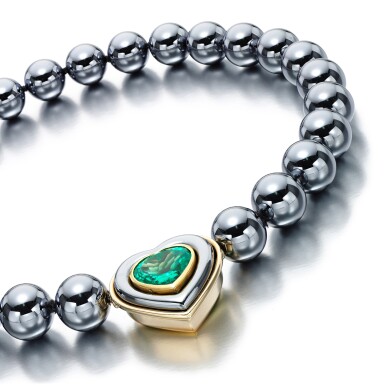 View full screen - View 1 of Lot 77. EMERALD NECKLACE.