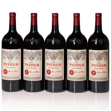 View full screen - View 1 of Lot 695. 2014-2018年 柏图斯垂直套装 Petrus 2014-2018 "Vertical" (5 MAG).