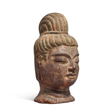 View full screen - View 1 of Lot 3750. A rare dry lacquer head of a bodhisattva, Tang dynasty | 唐 夾紵乾漆菩薩頭像.