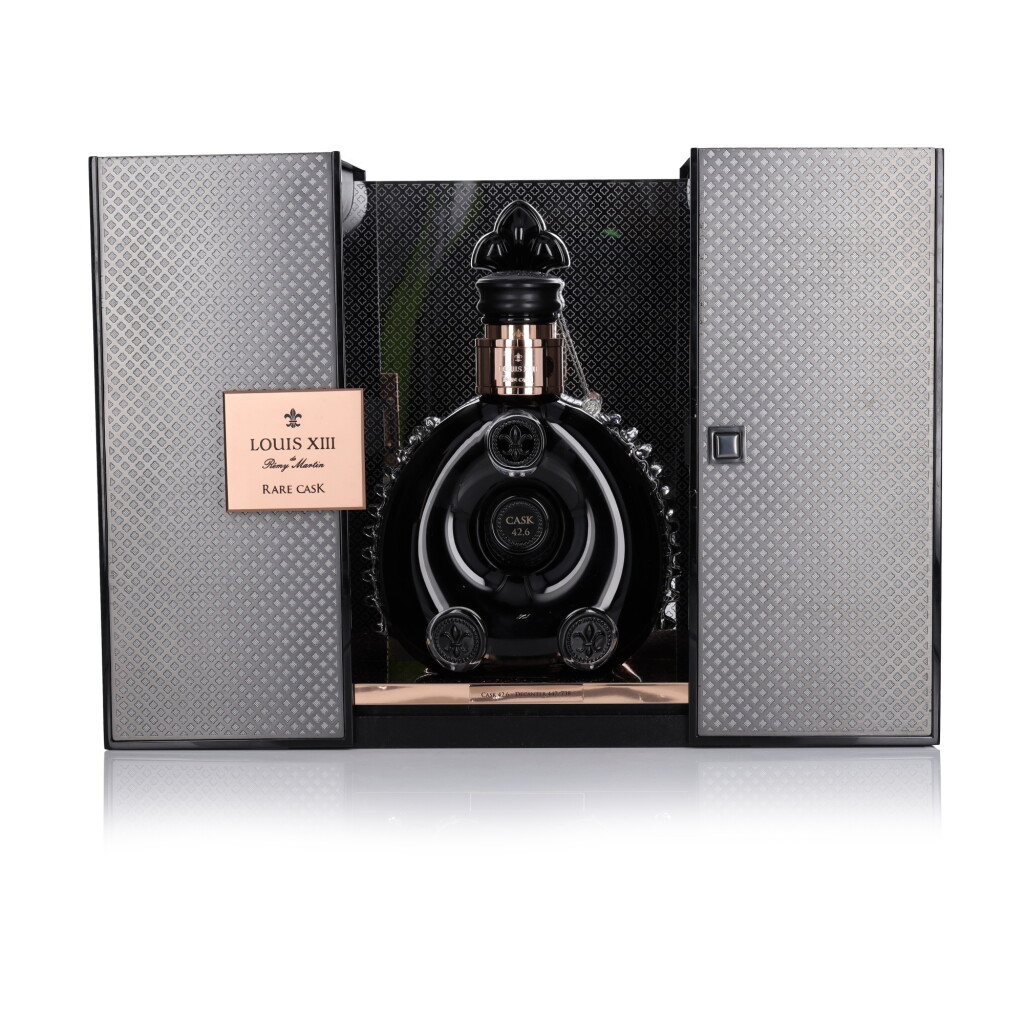 View full screen - View 1 of Lot 1158. Rémy Martin Louis XIII Rare Cask 42.6 abv NV (1 bt 75cl).