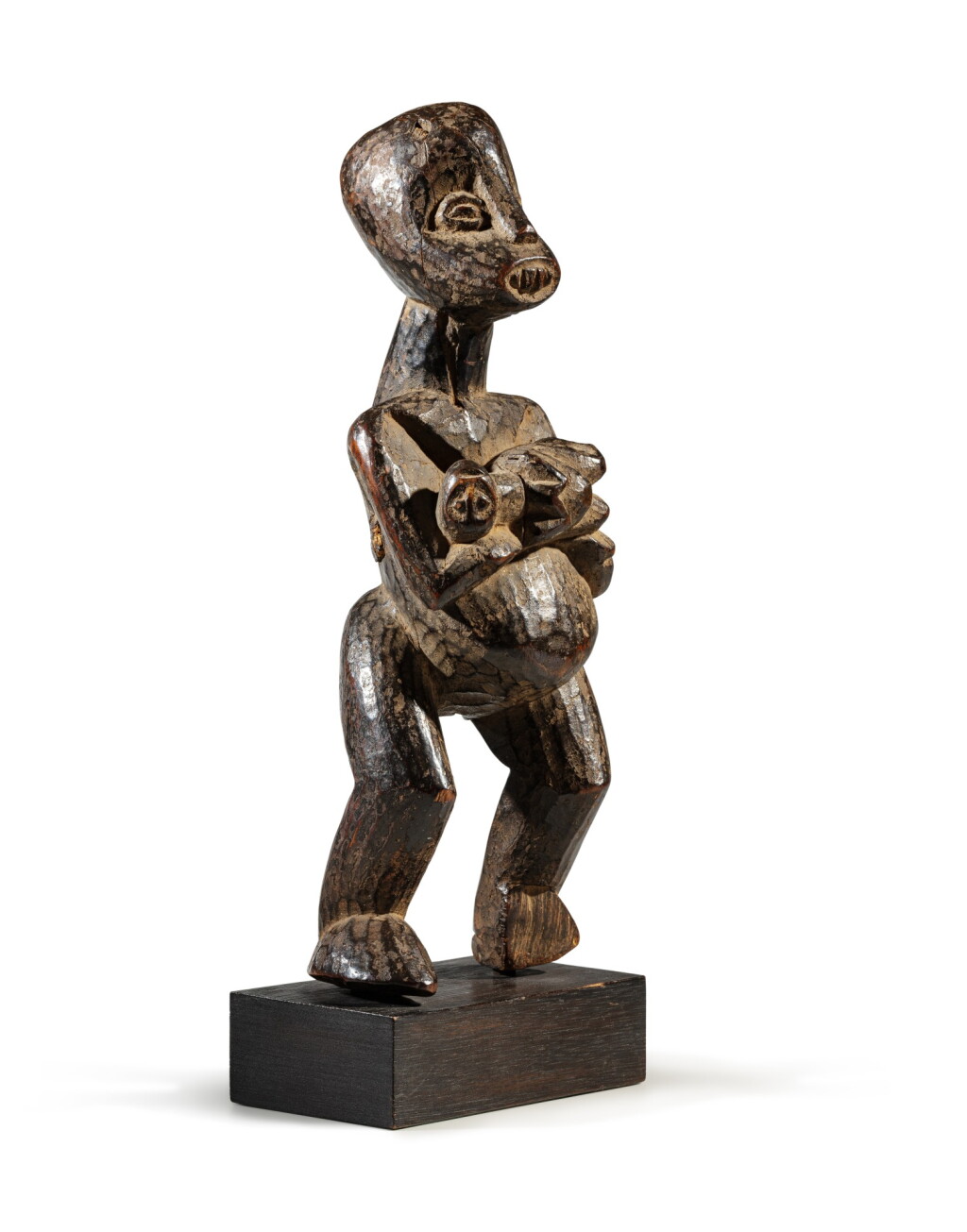 View full screen - View 1 of Lot 147. Maternité, Bamileke / Bangwa, Cameroun | Bamileke / Bangwa maternity figure, Cameroon.