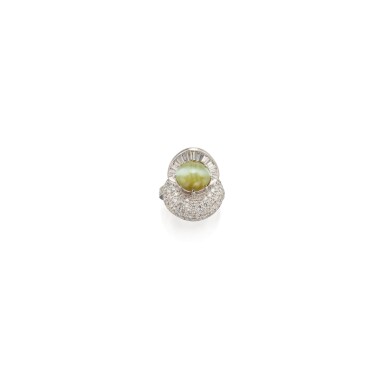 View full screen - View 1 of Lot 224. CAT'S EYE CHRYSOBERYL AND DIAMOND RING.