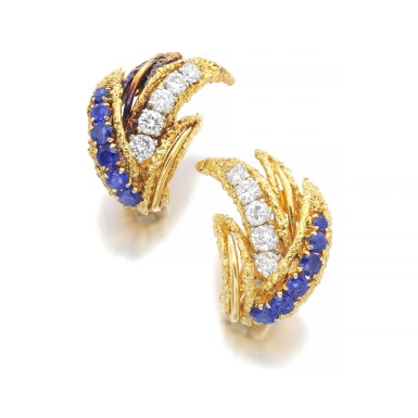 View full screen - View 1 of Lot 160. VAN CLEEF & ARPELS | PAIR OF SAPPHIRE AND DIAMOND EAR CLIPS.