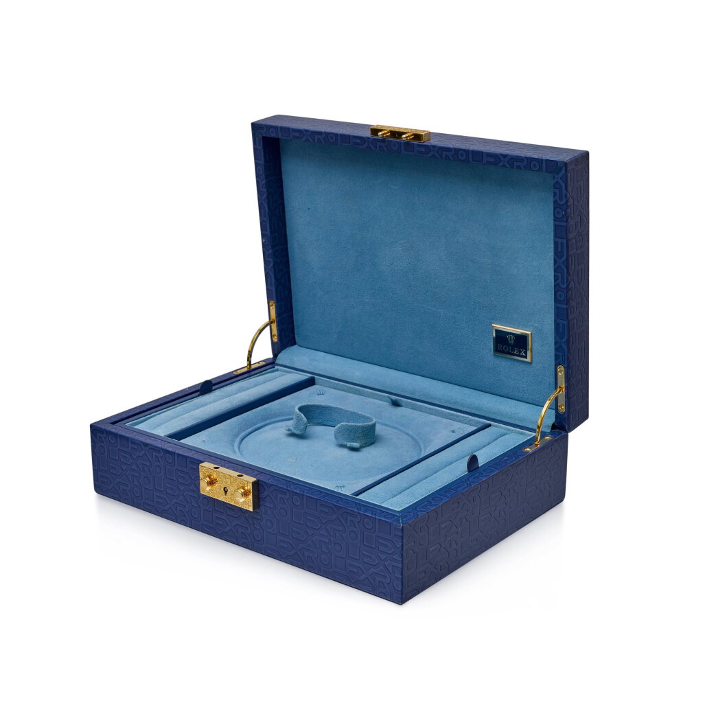 View full screen - View 1 of Lot 8185. A leather presentation box, Circa 1995 | 皮製盒子,約1995年製.