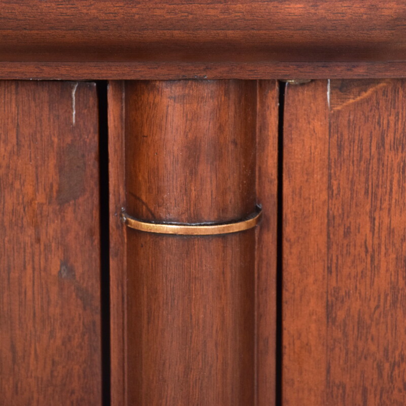 Cover image 0