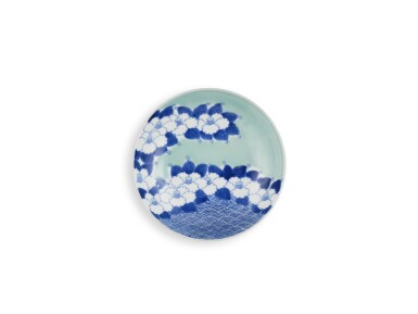 View full screen - View 1 of Lot 2151. A porcelain dish, Nabeshima ware, Hizen, Edo period, late 17th – early 18th century | 青磁染付椿文皿 肥前 鍋島藩窯 江戸時代中期 17世紀後半~18世紀前半.