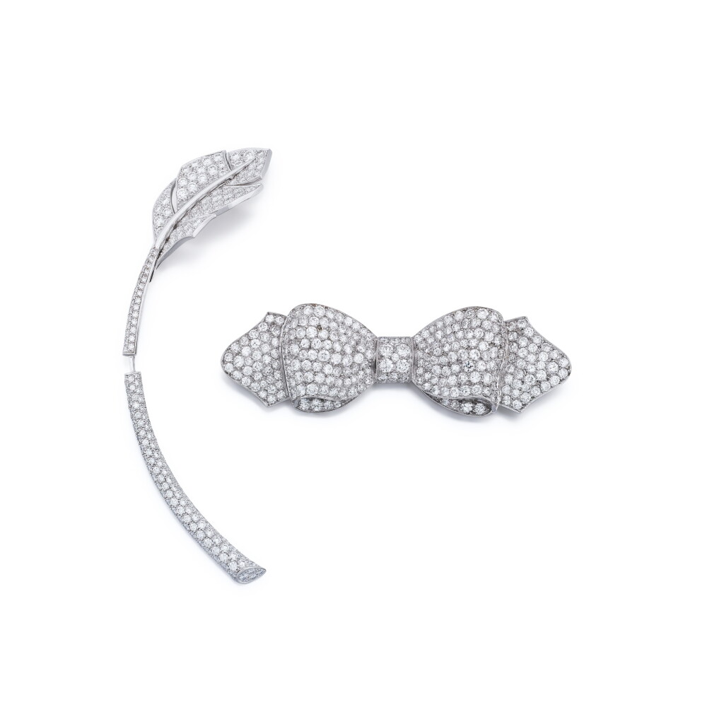 Voir en plein écran - Voir 1 du lot 224. Epingle de revers diamants | Diamond lapel pin.