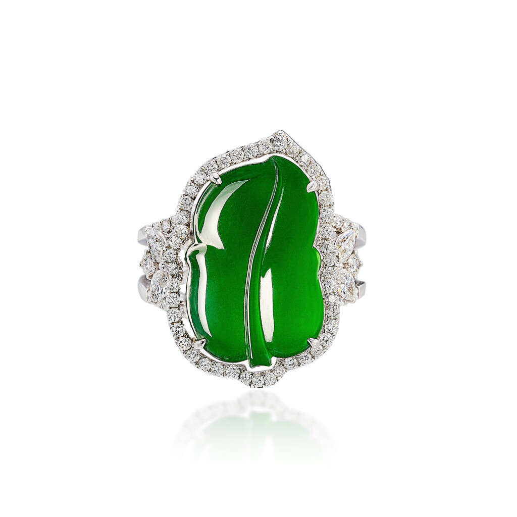 View full screen - View 1 of Lot 608. Jadeite and Diamond Ring | 天然翡翠 配 鑽石 戒指.