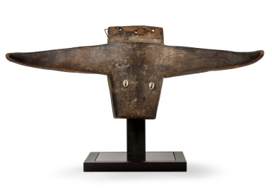 View full screen - View 1 of Lot 109. Masque, Tabwa, République Démocratique du Congo | Tabwa Mask, Republic Democratic of the Congo.