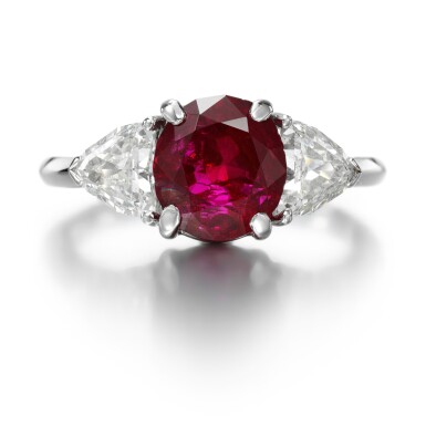 View full screen - View 1 of Lot 102. RUBY AND DIAMOND RING.