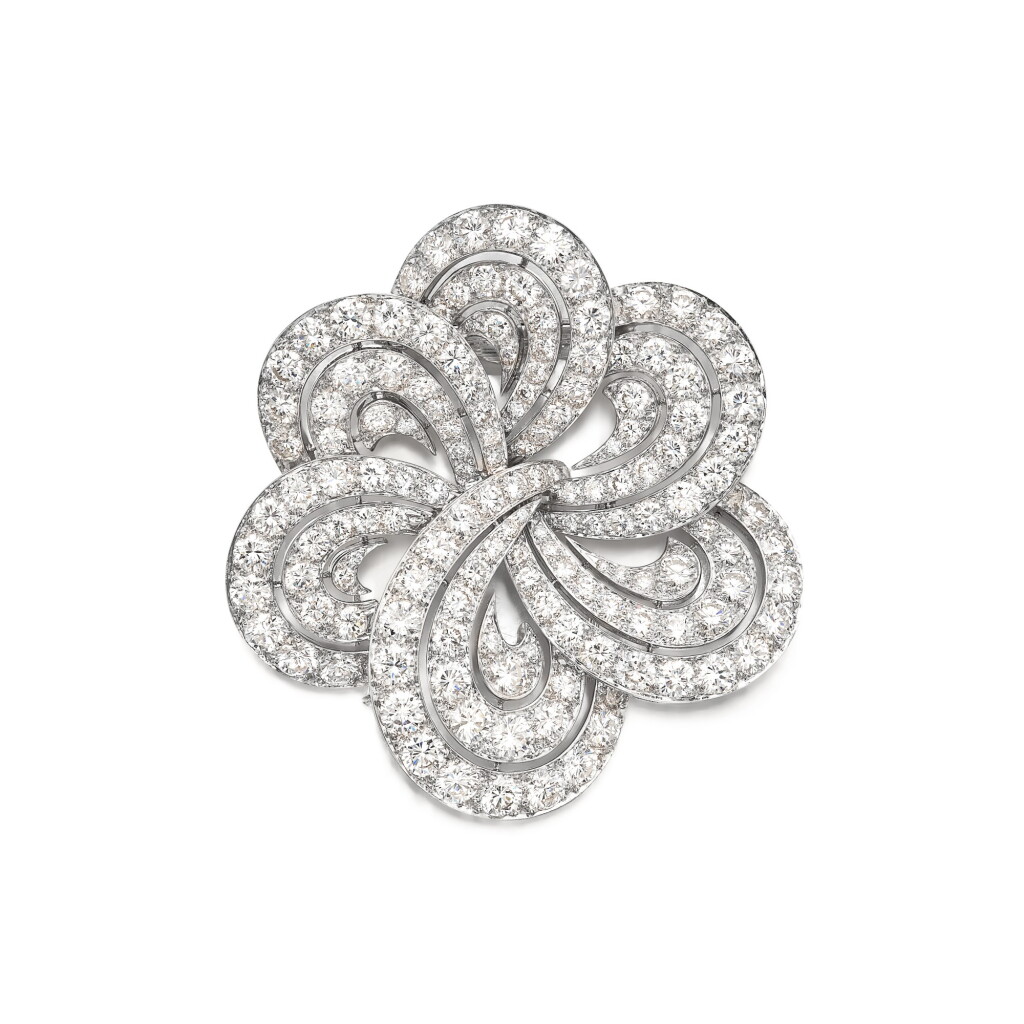 View full screen - View 1 of Lot 35. Van Cleef & Arpels | Diamond Clip-Brooch, France 梵克雅寶 鑽石別針,法國.