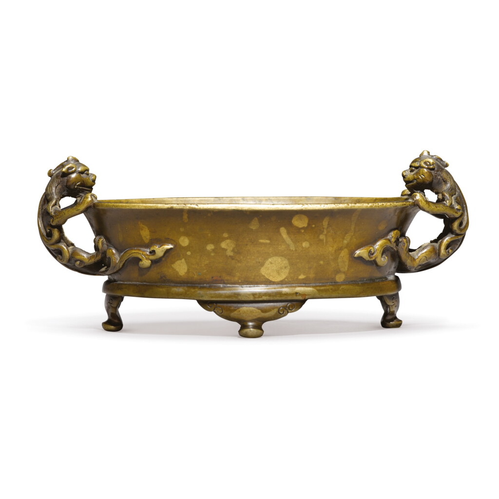 View full screen - View 1 of Lot 623. A GILT-SPLASHED BRONZE 'CHILONG' CENSER, 17TH CENTURY.
