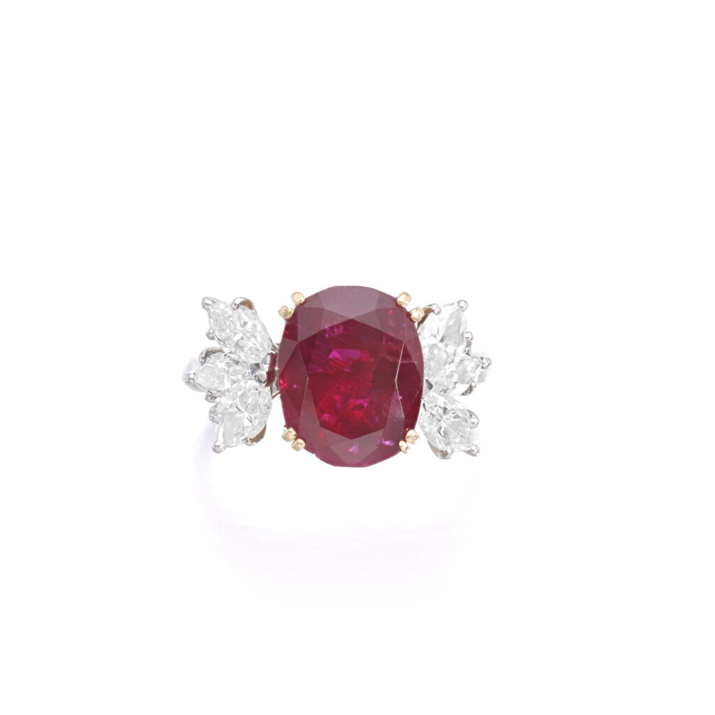 View full screen - View 1 of Lot 579. Ruby and diamond ring.