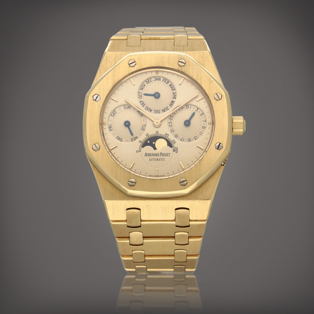 View full screen - View 1 of Lot 73. Royal Oak Perpetual Calendar, Ref. 25654BA.OO.0944BA.01 Yellow gold perpetual calendar wristwatch with moon phases and bracelet Circa 1994 | 愛彼 | Royal Oak Perpetual Calendar 型號 25654BA.OO.0944BA.01 黃金萬年曆鍊帶腕錶備月相顯示,製作年份約 1994.