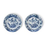 A PAIR OF DUTCH DELFT BLUE AND WHITE LARGE CHARGERS, CIRCA 1700