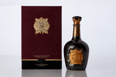 View full screen - View 1 of Lot 7860. Chivas Regal Royal Salute Stone Of Destiny 38 Year Old 40.0 abv NV (1 BT70).