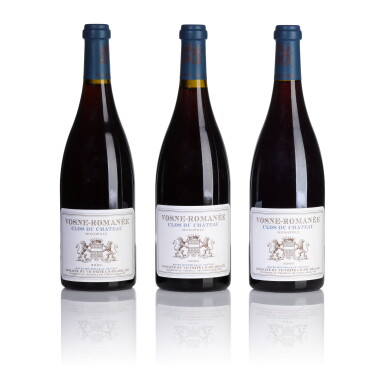 View full screen - View 1 of Lot 69. Vosne Romanée, Clos du Château 2001 Domaine du Comte Liger-Belair (3 BT).