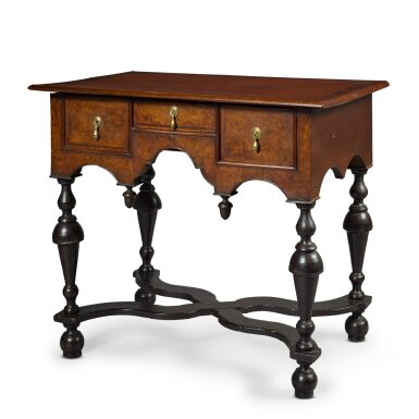 View full screen - View 1 of Lot 62. A Fine and Rare William and Mary Ebonized Maple and Figured Walnut Dressing Table, Massachusetts, Circa 1715.