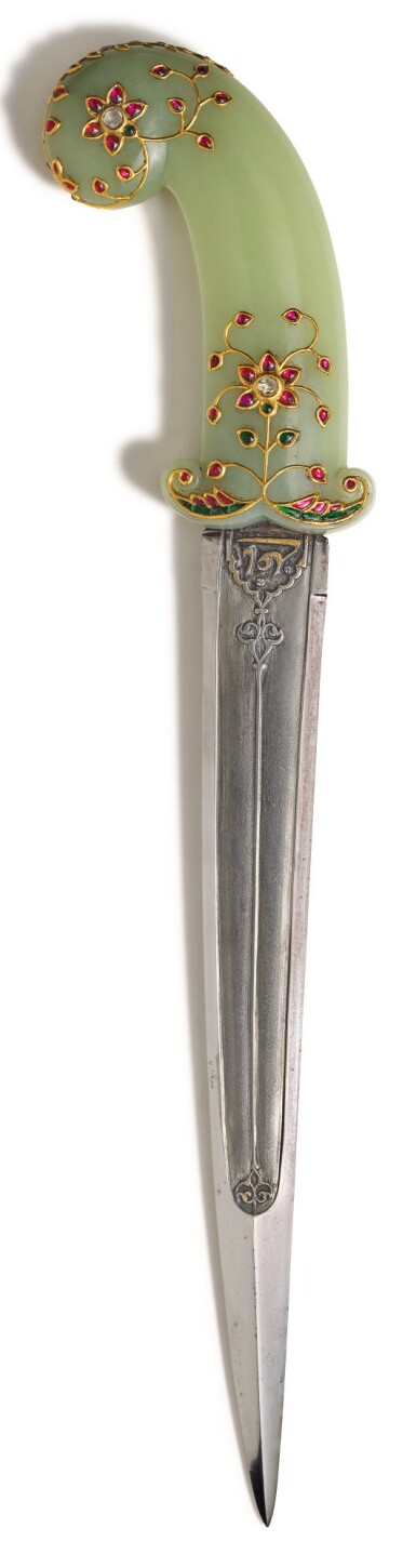 View full screen - View 1 of Lot 190. A MUGHAL JEWELLED JADE-HILTED DAGGER (KHANJAR), INDIA, 18TH/19TH CENTURY.