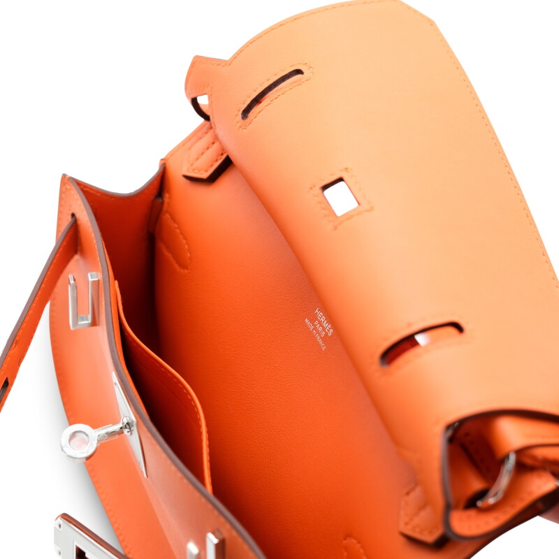 Cover image 0