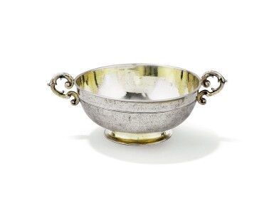 View full screen - View 1 of Lot 65. A SILVER-GILT WEDDING CUP, DANIEL HAMMERER, STRASBURG, CIRCA 1690 | COUPE DE MARIAGE EN VERMEIL PAR DANIEL HAMMERER, STRASBOURG, VERS 1690.