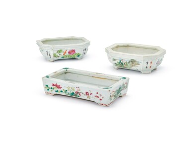 View full screen - View 1 of Lot 2160. A set of three famille-rose jardinieres Qing dynasty, 19th century | 清十九世紀 粉彩山水花卉圖花盆一組三件.