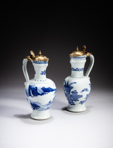 View full screen - View 1 of Lot 78. Two gilt-bronze mounted blue and white ewers, Transitional period, 17th century | 明末清初 十七世紀 青花鎏金銅釦壺 一組兩件.
