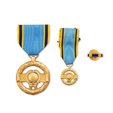 View full screen - View 1 of Lot 60. Buzz Aldrin's NASA Exceptional Service Medal.