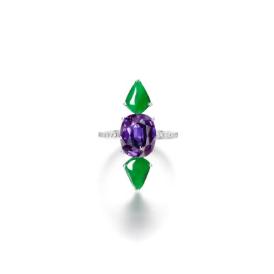View full screen - View 1 of Lot 228. Purple Sapphire, Jadeite and Diamond Ring | 天然「泰國」未經加熱紫色剛玉 配 天然翡翠 及 鑽石 戒指.