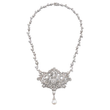 View full screen - View 1 of Lot 17. Collier diamant et perle fine | Diamond and natural pearl necklace.