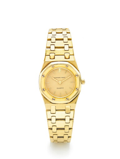 View full screen - View 1 of Lot 99. AUDEMARS PIGUET | ROYAL OAK, A YELLOW GOLD BRACELET WATCH CIRCA 1980.