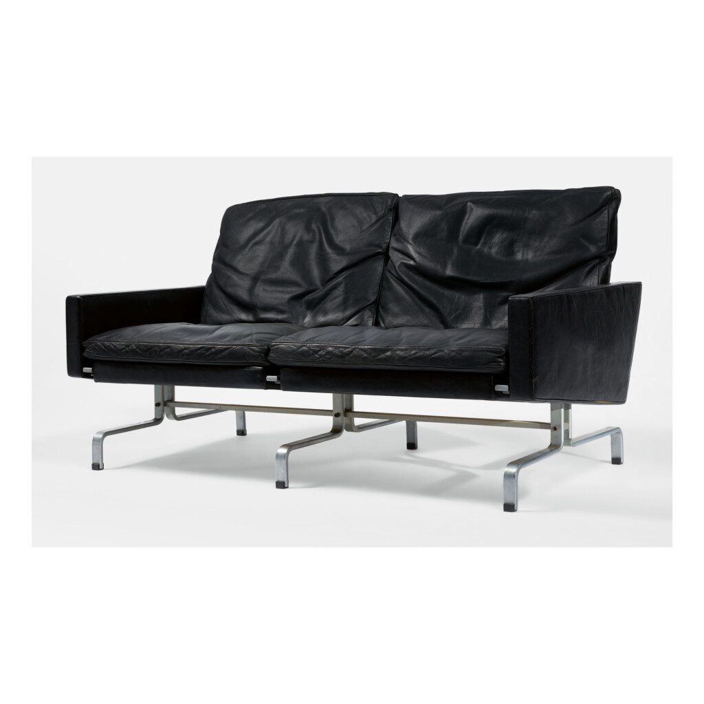 Voir en plein écran - Voir 1 du lot 224. POUL KJAERHOLM | TWO-SEAT SOFA, MODEL NO. PK 31/2.