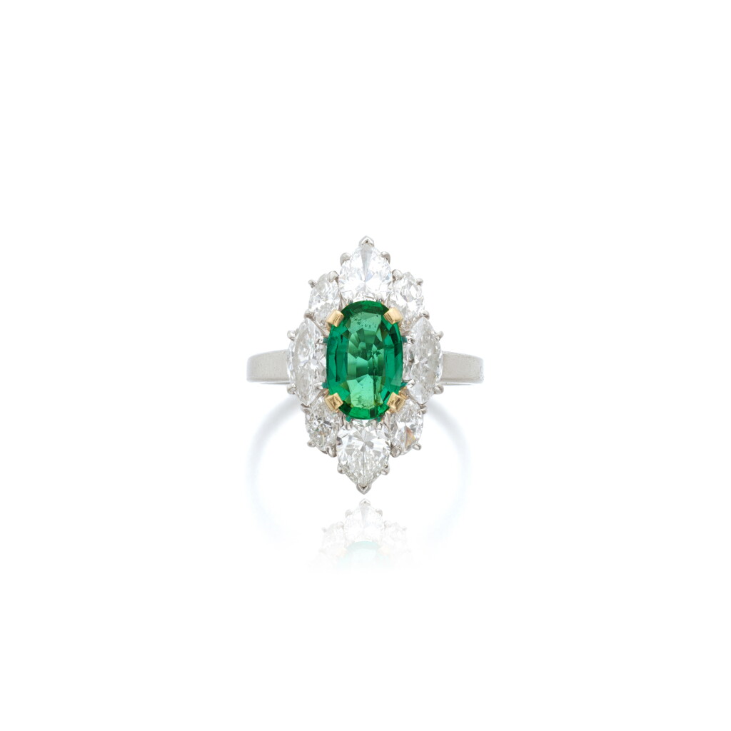 View full screen - View 1 of Lot 917. Emerald and diamond ring.