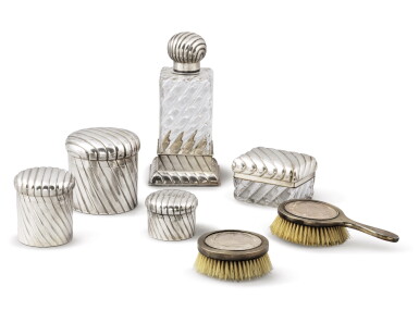 View full screen - View 1 of Lot 275. Two parts of silver toilet sets, one Keller, Paris, circa 1920 and the other, London, 1915 | Deux parties de nécessaire de toilette, un par Keller, Paris, vers 1920 et l'autre, Londres, 1915.