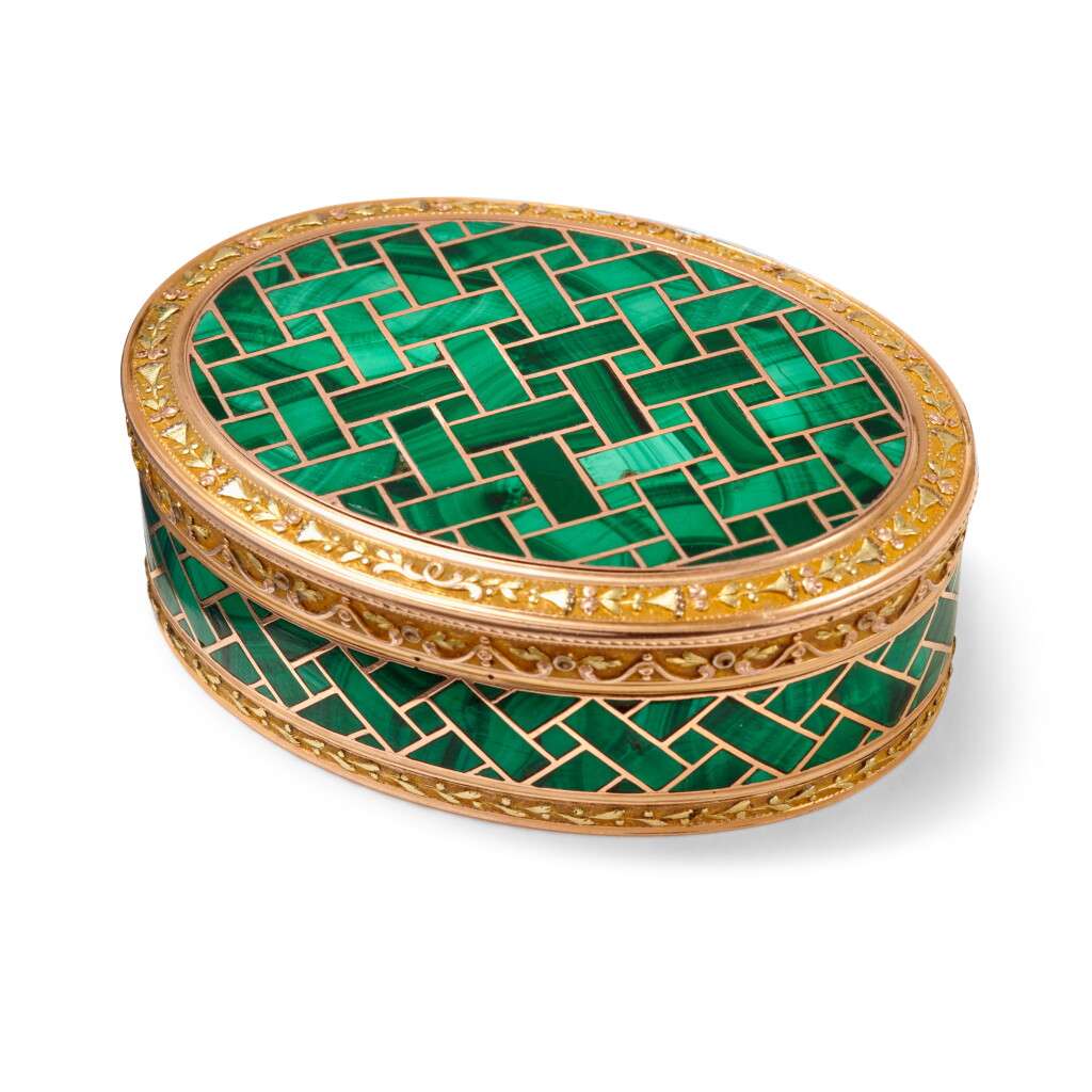 View full screen - View 1 of Lot 1073. A two-coloured gold and malachite snuff box, Jean-Baptiste-Antoine Jan de Villeclair, Paris, 1784.