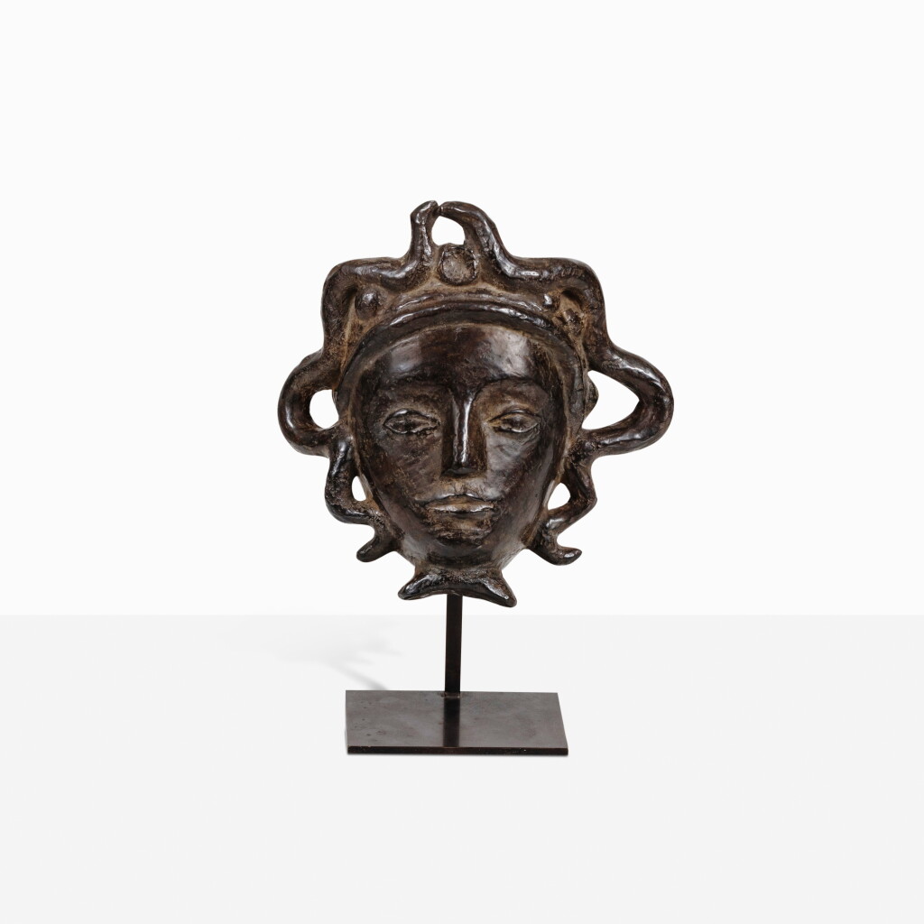 View full screen - View 1 of Lot 118. Applique Masque aux serpents.
