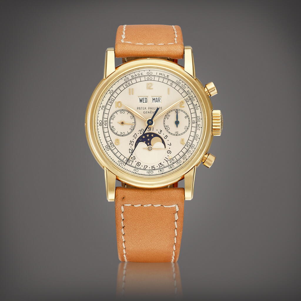 View full screen - View 1 of Lot 2226. Reference 2499, 2nd Series A yellow gold perpetual calendar chronograph wristwatch with moon phases, Made in 1960 | 百達翡麗 | 型號2499 2ND SERIES 黃金萬年曆計時腕錶,備月相顯示,1960年製.