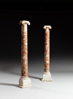 Paire de colonnes d'appliques en marbre brèche, albâtre et marbre blanc, XIXe siècle