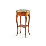 A Louis XV gilt-bronze mounted tulipwood and amaranth veneered table de salon, circa 1750 | Table de salon en placage de bois de rose et d'amarante, monture de bronze doré d'époque Louis XV, vers 1750